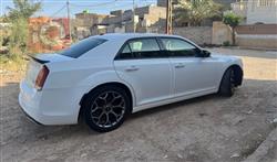 كرايسلر 300